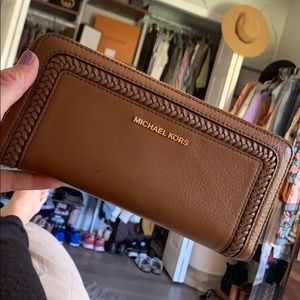 MK wallet